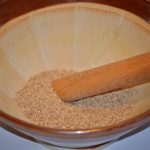 デザート感覚で食べられるもっちぷるんなゴマ豆腐レシピ